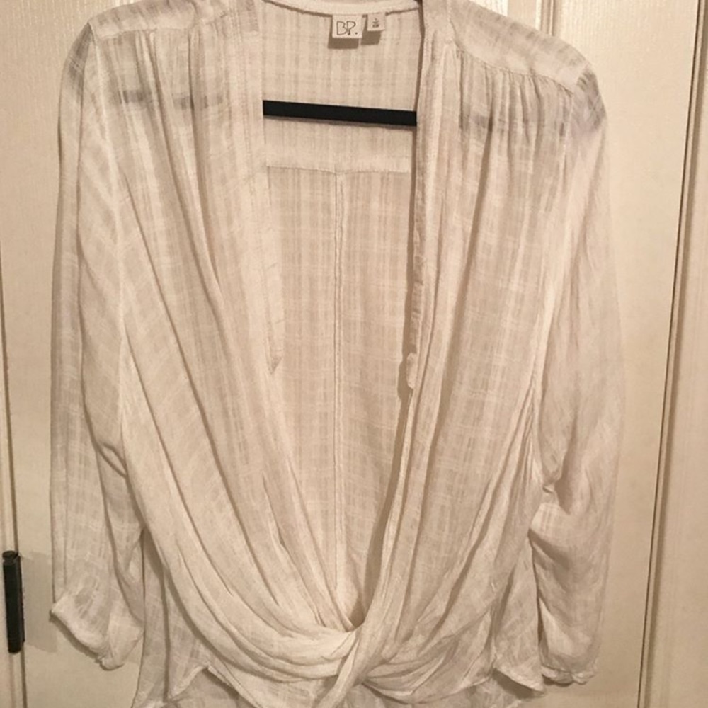 BP linen twist hem top